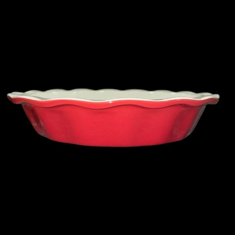 Crofton Vintage Scalloped Red & White Stoneware Pie Dish Pie Lovers Collection